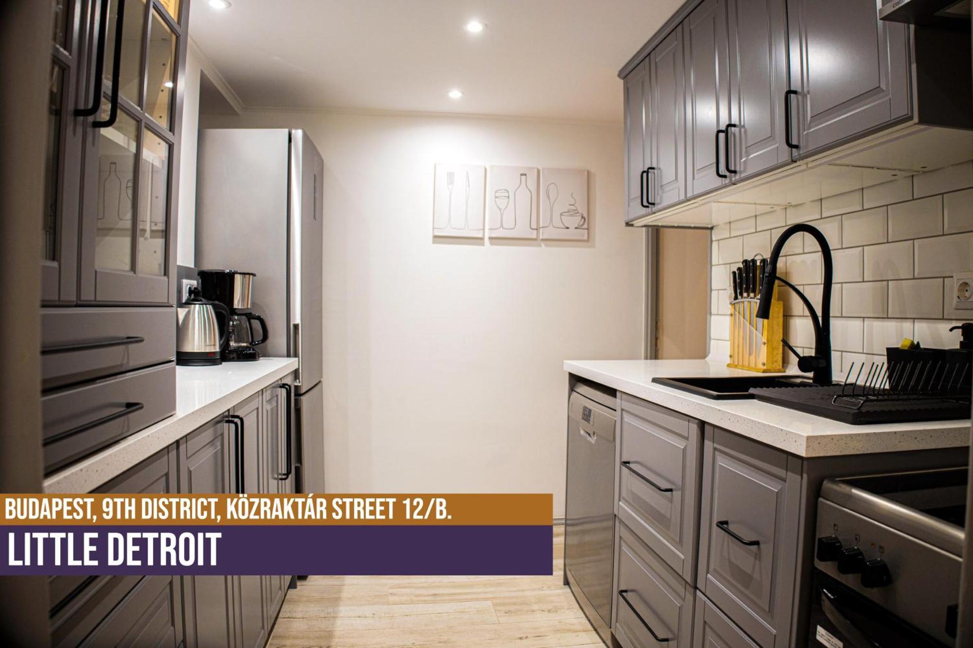 Little Americas Detroit Apartment Будапеща Екстериор снимка