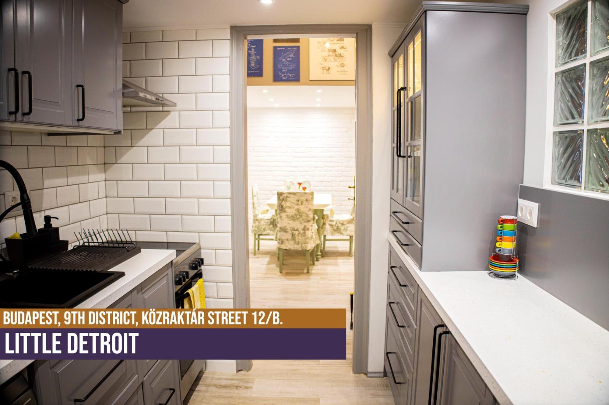 Little Americas Detroit Apartment Будапеща Екстериор снимка